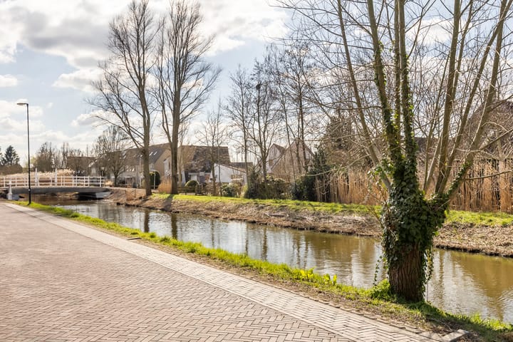 Foto 28 van Voordijk 8