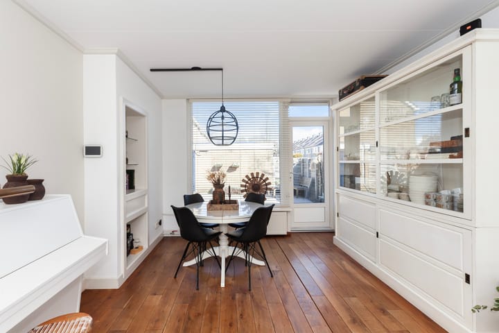 Foto 11 van Van Hogendorpweg 25