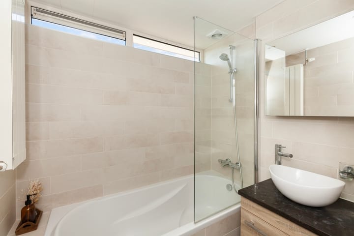 Foto 25 van Van Hogendorpweg 25