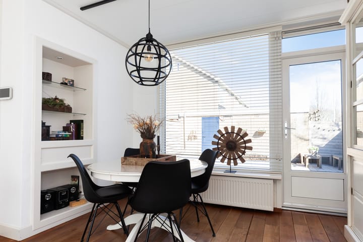 Foto 12 van Van Hogendorpweg 25