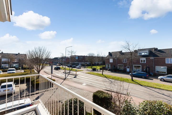 Foto 23 van Van Hogendorpweg 25