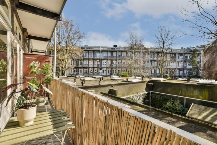 Photo 13 of Geuzenstraat 38-1