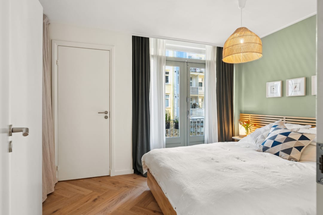 Foto 16 van Van Hogendorpstraat 114-1