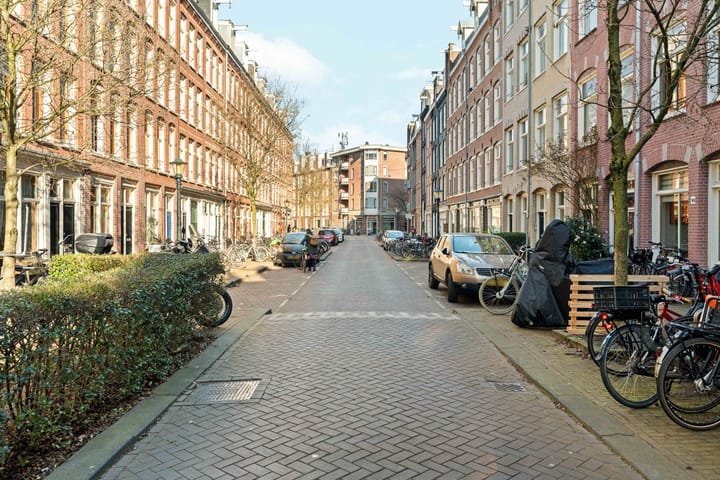 Foto 23 van Van Hogendorpstraat 114-1