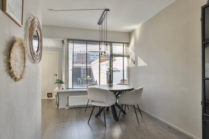 Foto 7 van Begoniastraat 3