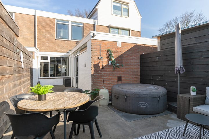 Foto 24 van Begoniastraat 3