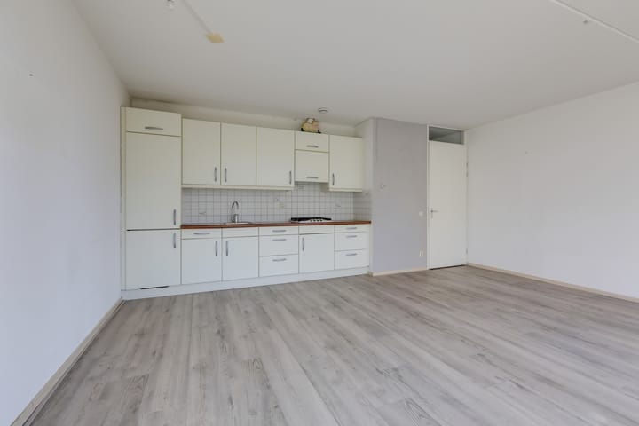 Foto 7 van Bezembinder 18