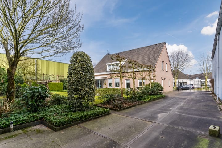 Foto 42 van Lange Voren 38