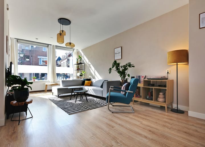 Foto 10 van Luttik Oudorp 100