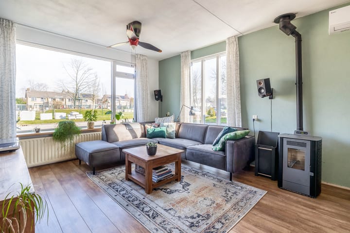 Foto 3 van S.H.de Rooshof 16