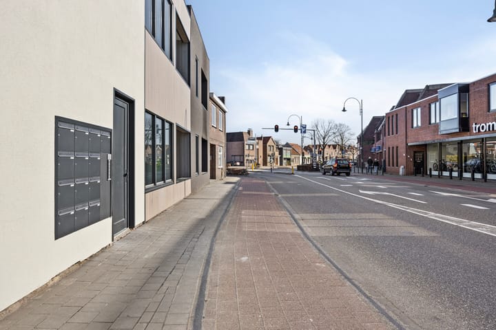 Foto 35 van Bredaseweg 38-J