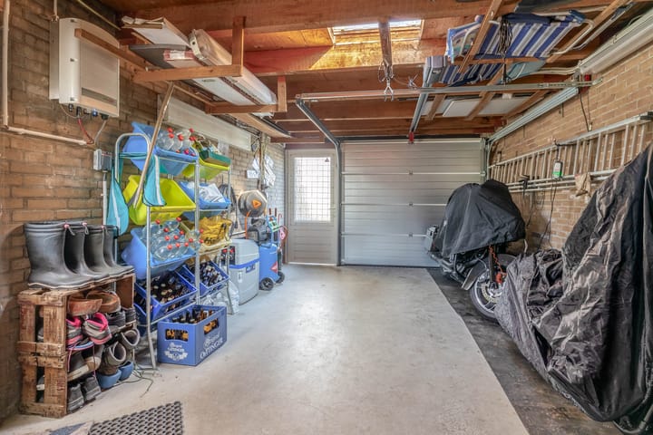 Foto 14 van S.H.de Rooshof 16