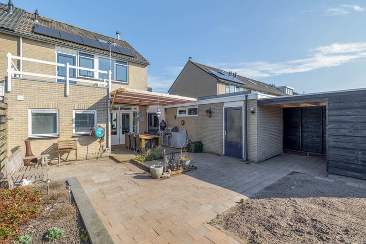 Foto 29 van S.H.de Rooshof 16