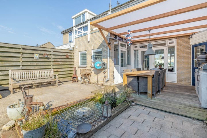 Foto 31 van S.H.de Rooshof 16