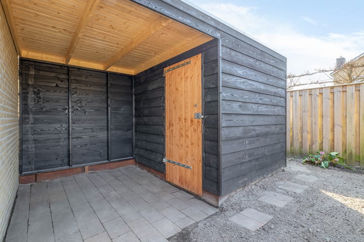 Foto 34 van S.H.de Rooshof 16