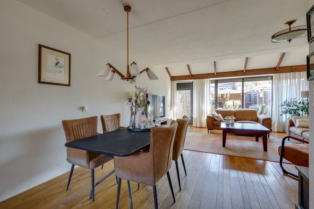 Foto 11 van Roodborststraat 4