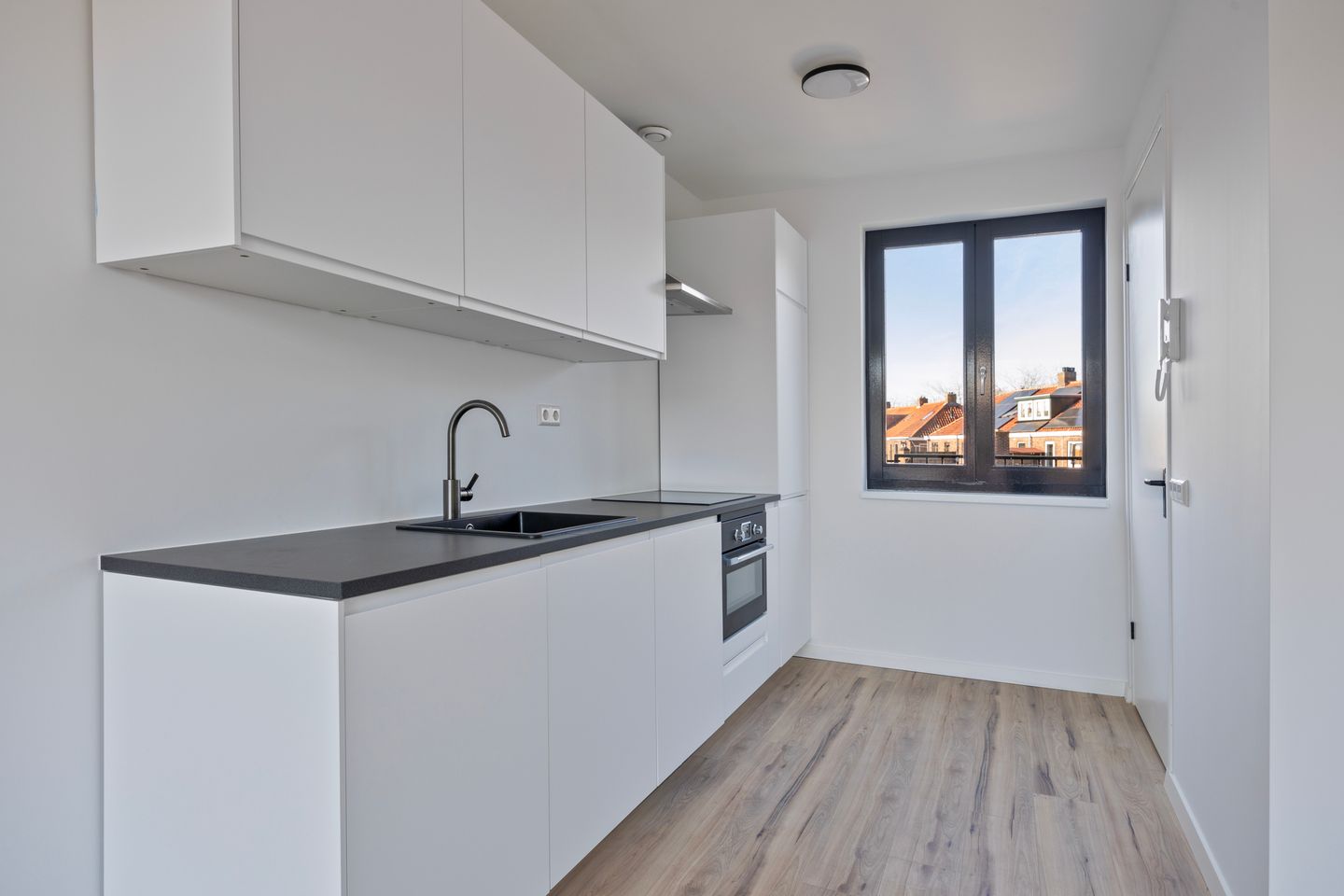 Foto 1 van Bredaseweg 38-J