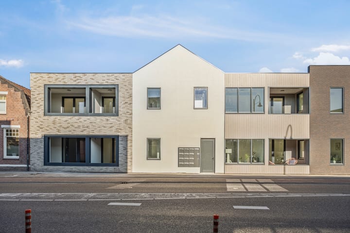 Photo 2 of Bredaseweg 38-K