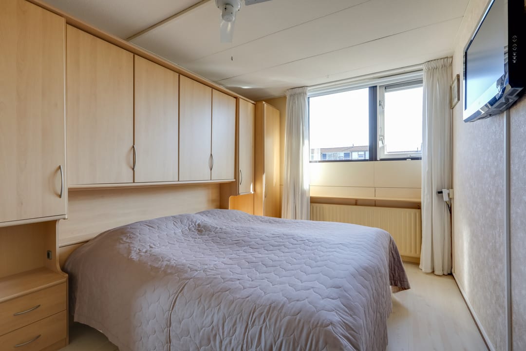 Foto 26 van Roodborststraat 4