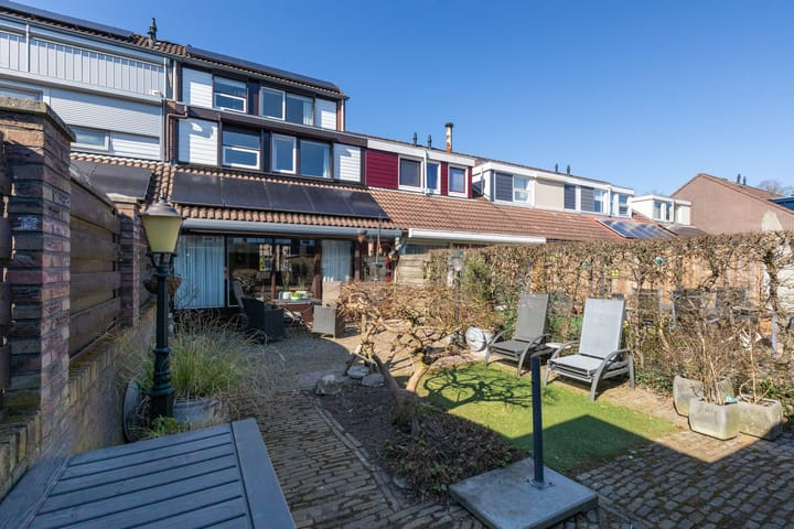 Foto 41 van Roodborststraat 4