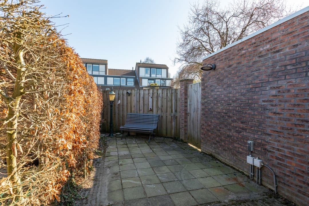 Foto 46 van Roodborststraat 4