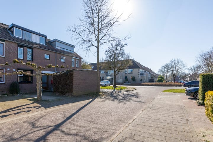 Foto 52 van Roodborststraat 4