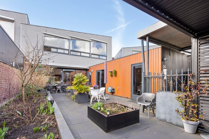 Photo 24 of Ina Boudierstraat 24