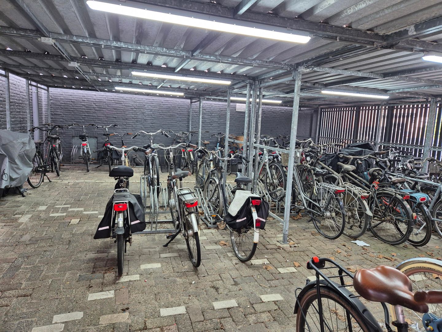 Foto 34 van Liesveld 86