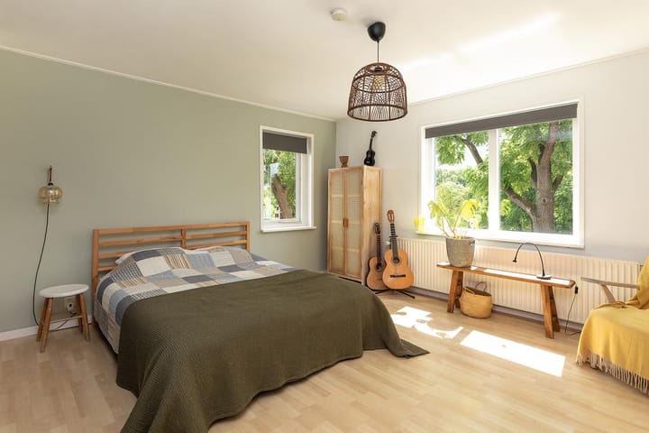 Photo 21 of Diependaalselaan 126