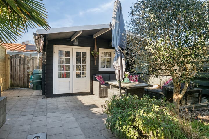 Foto 21 van Gouverneurstraat 37