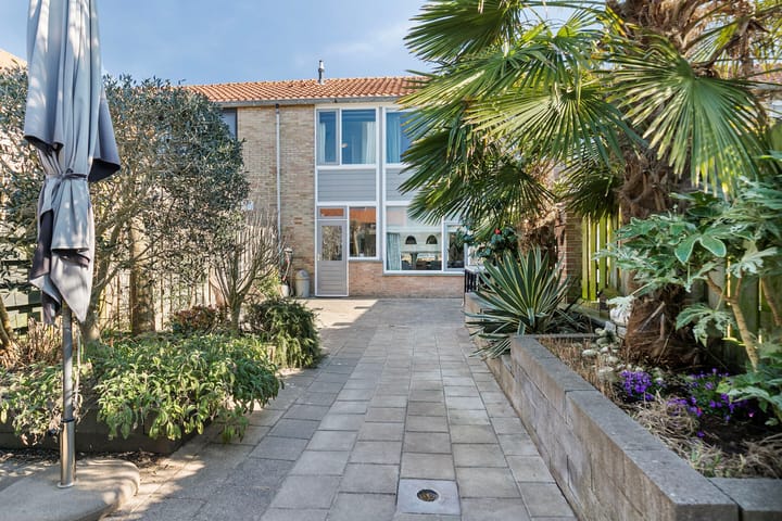 Foto 23 van Gouverneurstraat 37