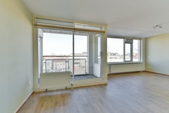 Foto 16 van Emmaplein 24