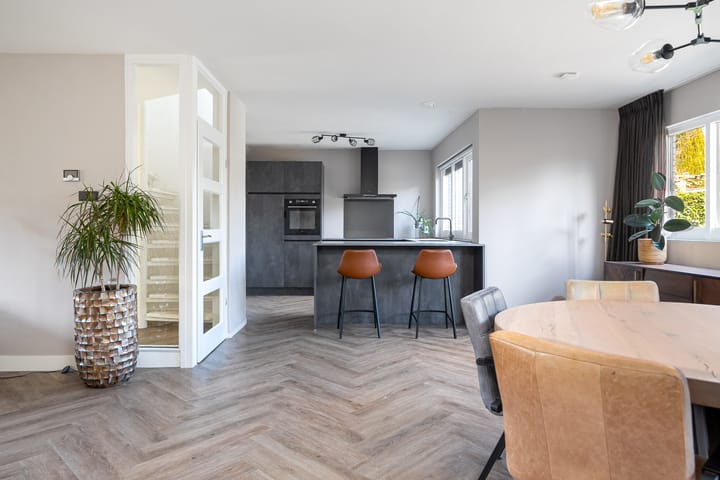 Foto 30 van Dotingastate 55