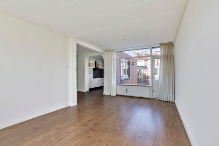 Photo 3 of Asterstraat 3