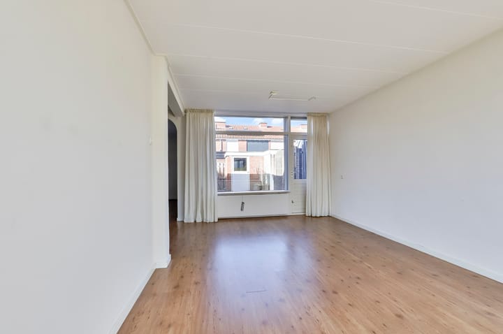 Photo 5 of Asterstraat 3