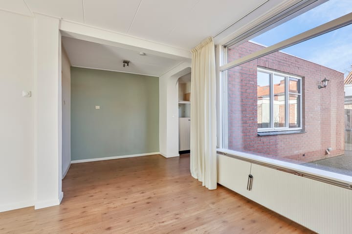 Photo 6 of Asterstraat 3