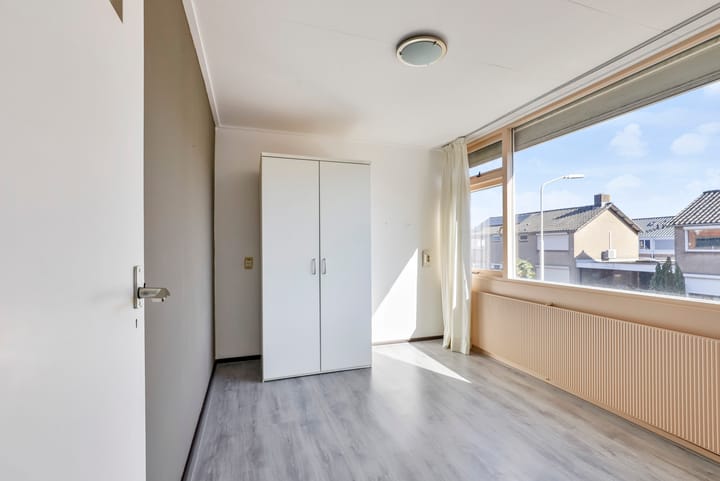 Photo 14 of Asterstraat 3