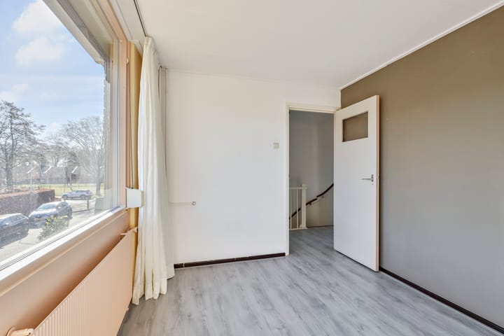 Photo 15 of Asterstraat 3