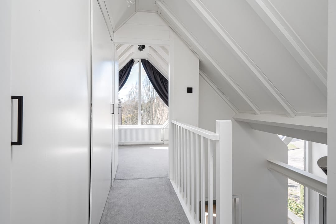 Photo 53 of Dotingastate 55