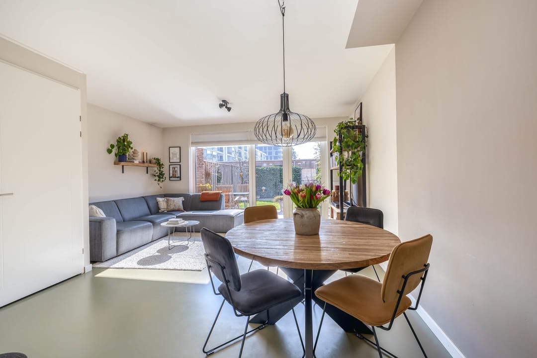 Foto 2 van Bernadottelaan 212-A