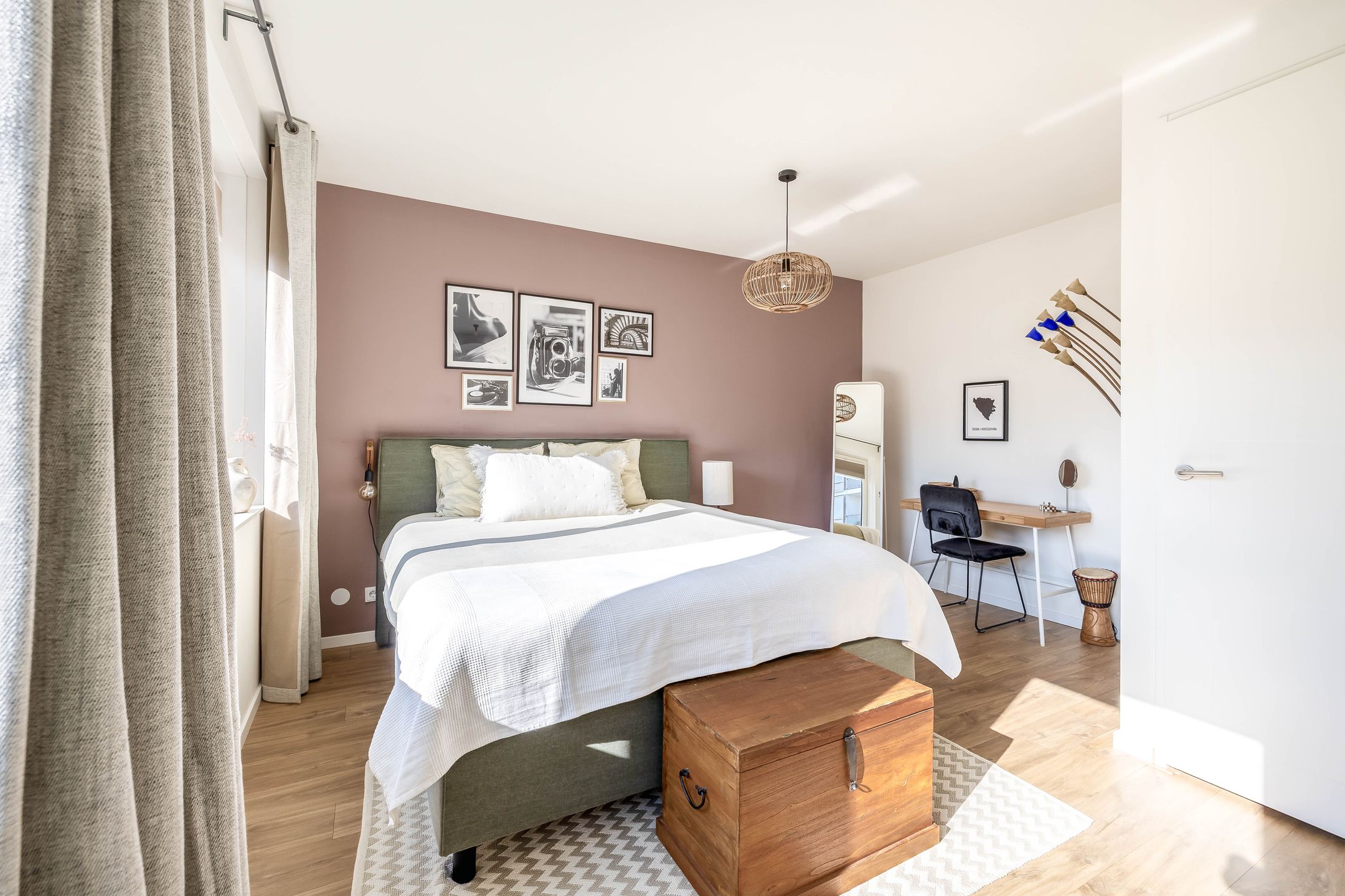 Foto 30 van Bernadottelaan 212-A