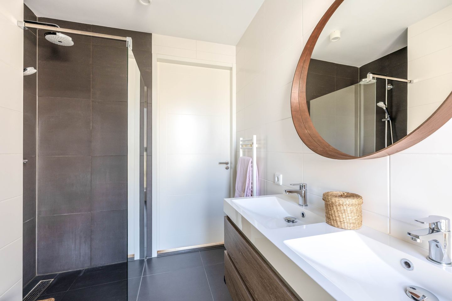 Foto 35 van Bernadottelaan 212-A