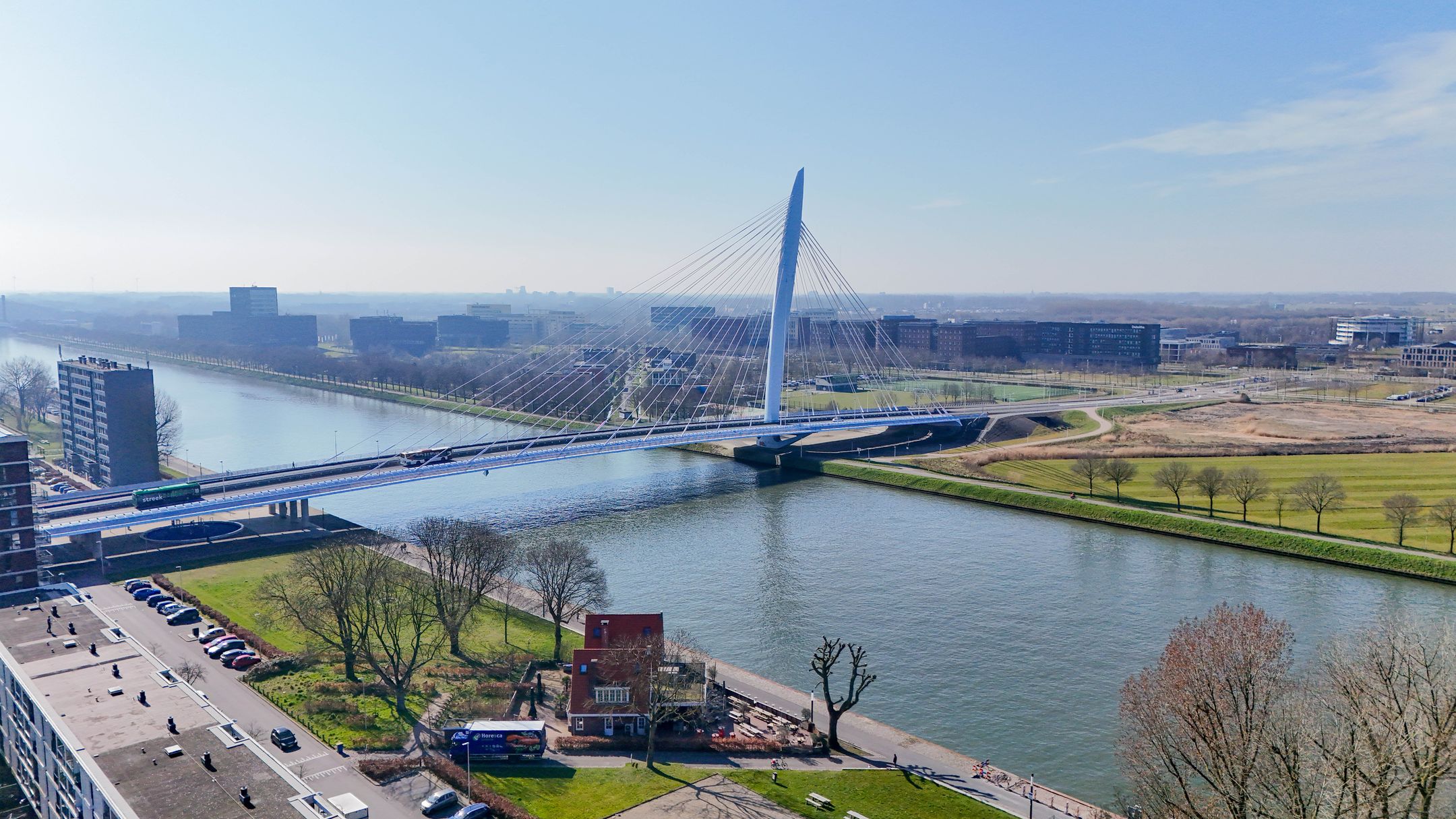 Foto 42 van Bernadottelaan 212-A