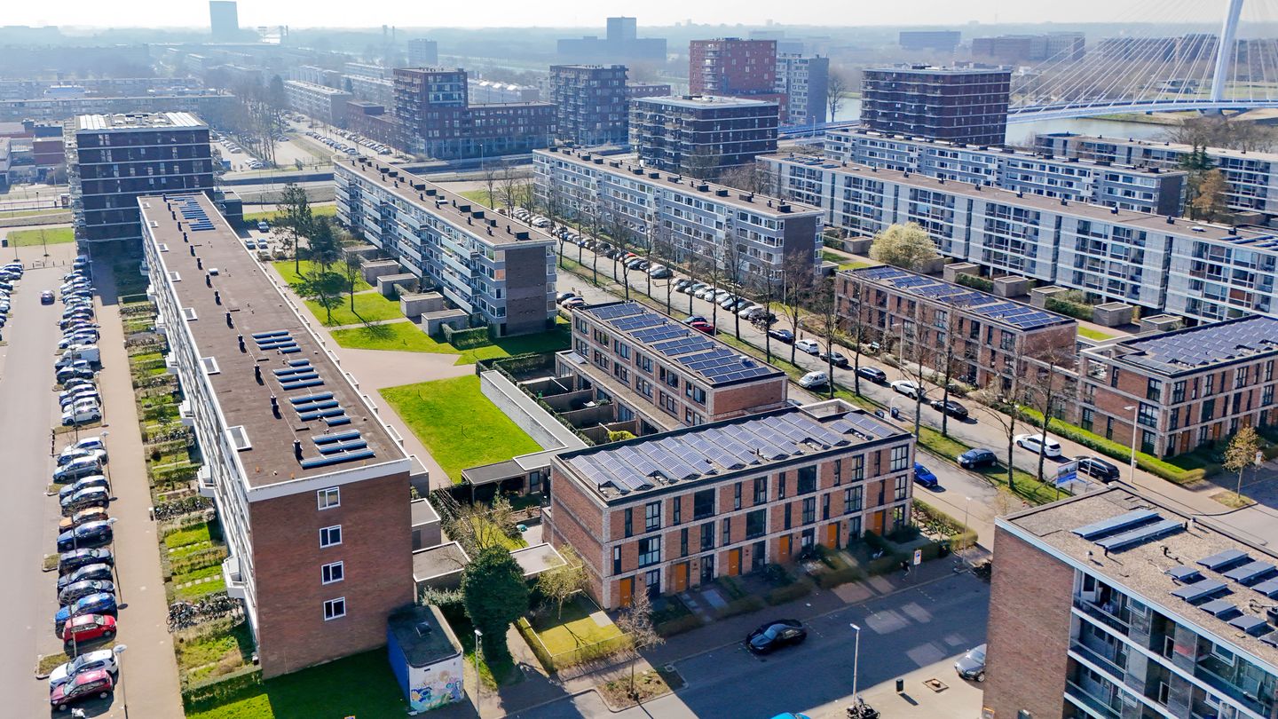 Foto 44 van Bernadottelaan 212-A