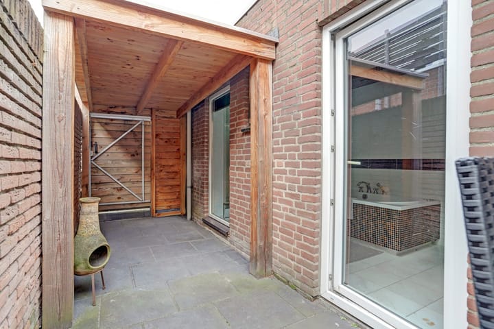 Foto 24 van Dr. Nolensstraat 7