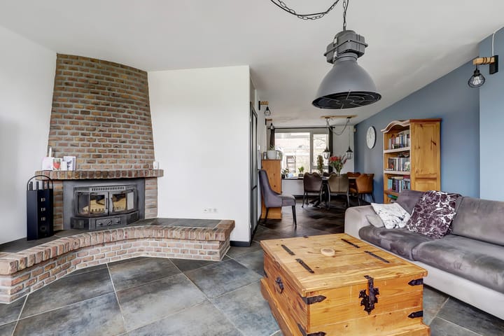 Photo 5 of Kamille 1