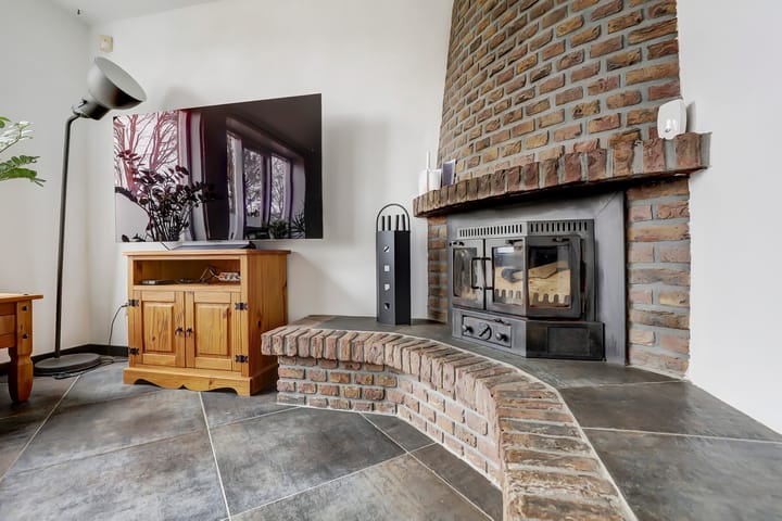 Photo 7 of Kamille 1