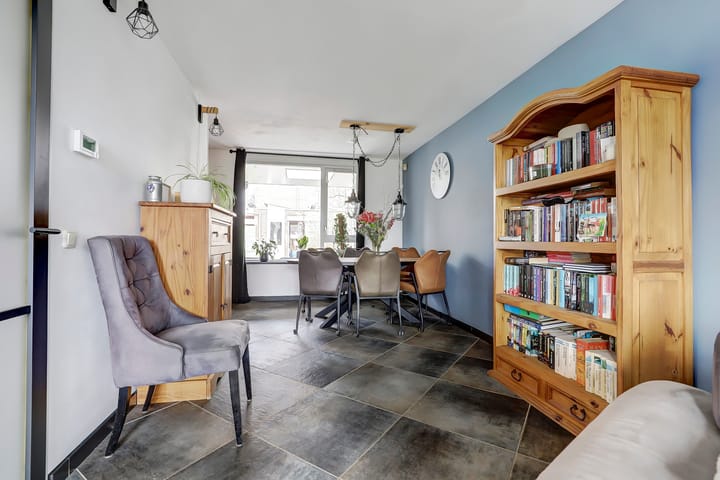 Photo 8 of Kamille 1