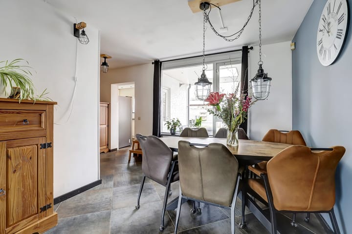 Photo 10 of Kamille 1