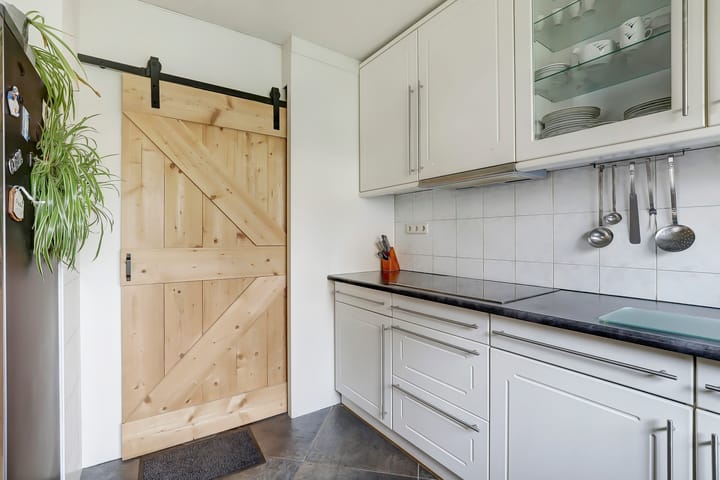 Photo 14 of Kamille 1